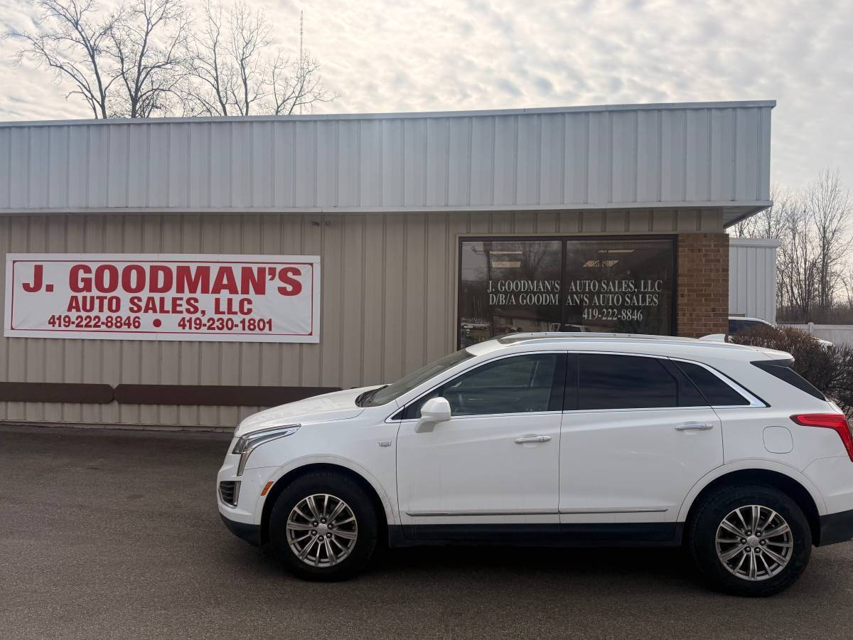 White 2018 Cadillac XT5 Luxury Luxury 4dr SUV 2