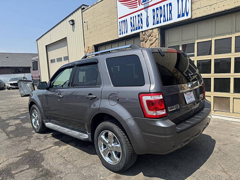 2011 Ford Escape Limited