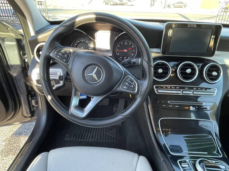 2015 Mercedes-Benz C-Class C300 photo 10