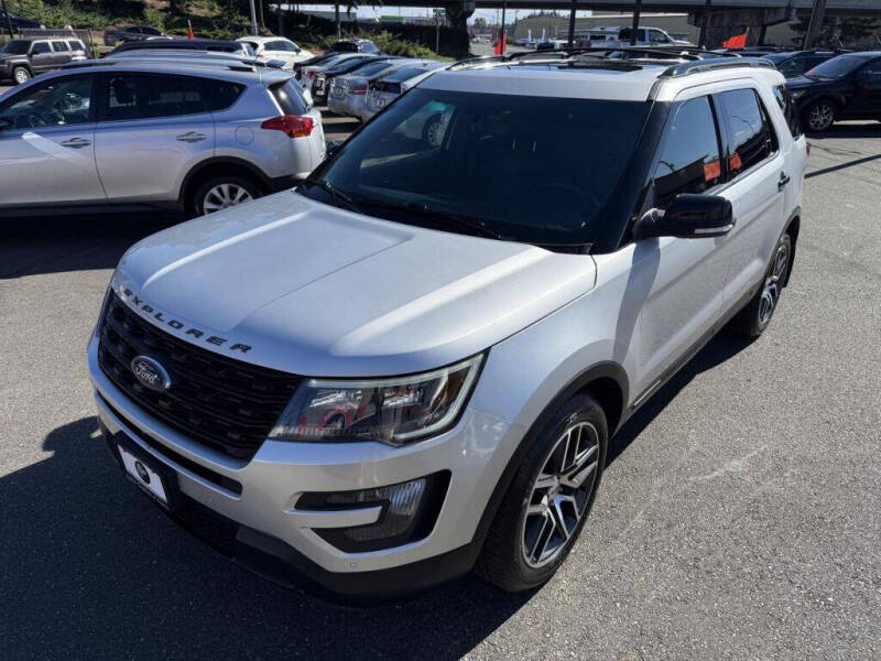 2016 Ford Explorer Sport
