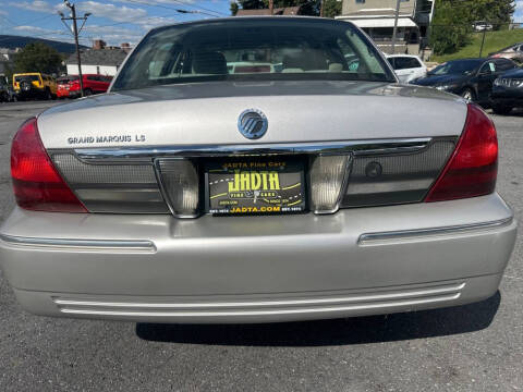 2011 Mercury Grand Marquis LS