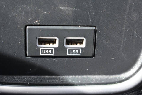 2017 Dodge Charger SE