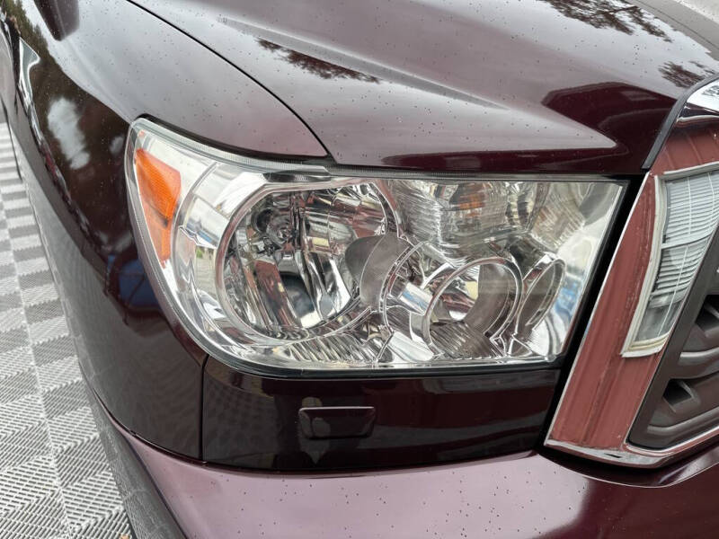 2016 Toyota Sequoia SR5