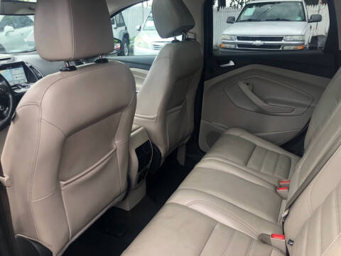 2017 Ford Escape Titanium