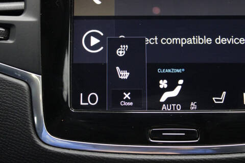 2020 Volvo XC90 T5 Momentum