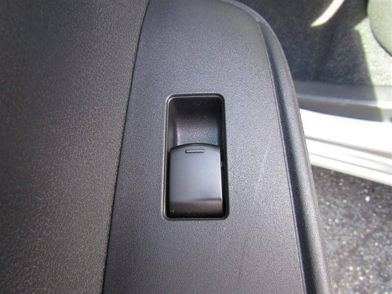 2013 Nissan Versa 1.6 SV