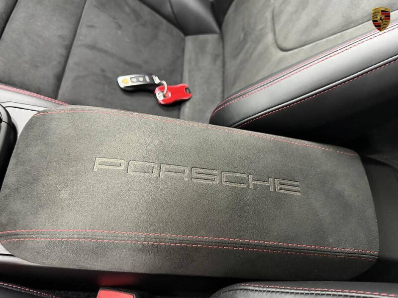 2022 Porsche 911