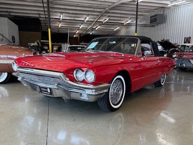 1964 Ford Thunderbird