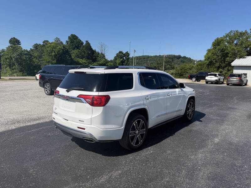 2017 GMC Acadia Denali