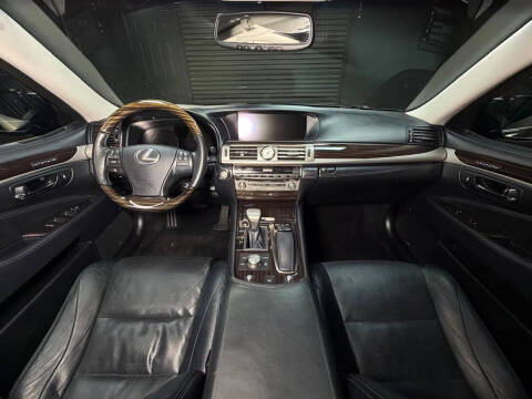 2013 Lexus LS 460