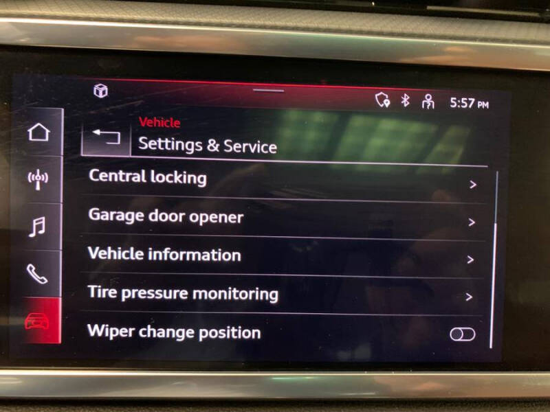 2022 Audi Q3 quattro S line Premium 45 TFSI