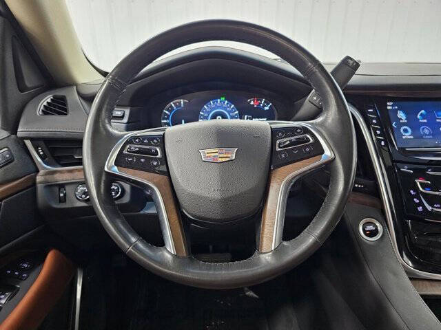 2019 Cadillac Escalade Luxury