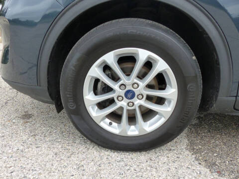 2022 Ford Escape SE