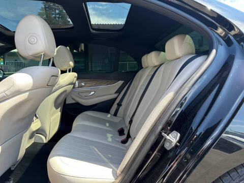 2018 Mercedes-Benz E-Class E 300