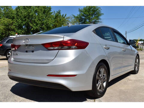 2018 Hyundai Elantra