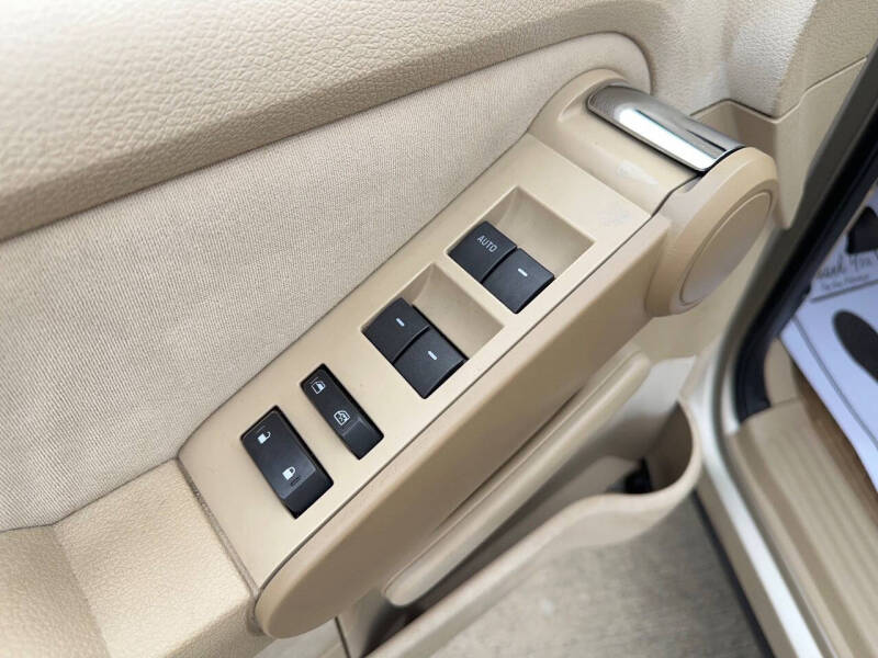 2006 Ford Explorer XLS