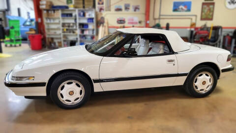 1990 Buick Reatta for sale at Cody's Classic & Collectibles, LLC in Stanley WI