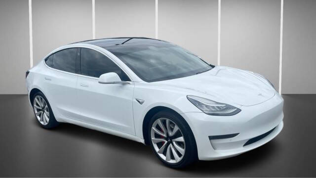 2019 Tesla Model 3 Performance