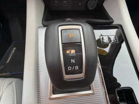 2023 Mitsubishi Outlander PHEV SEL