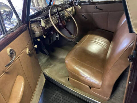 1940 Ford Deluxe