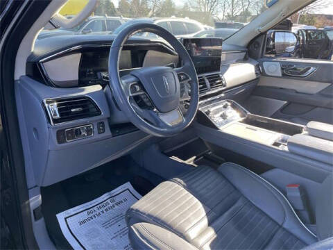 2023 Lincoln Navigator L Black Label