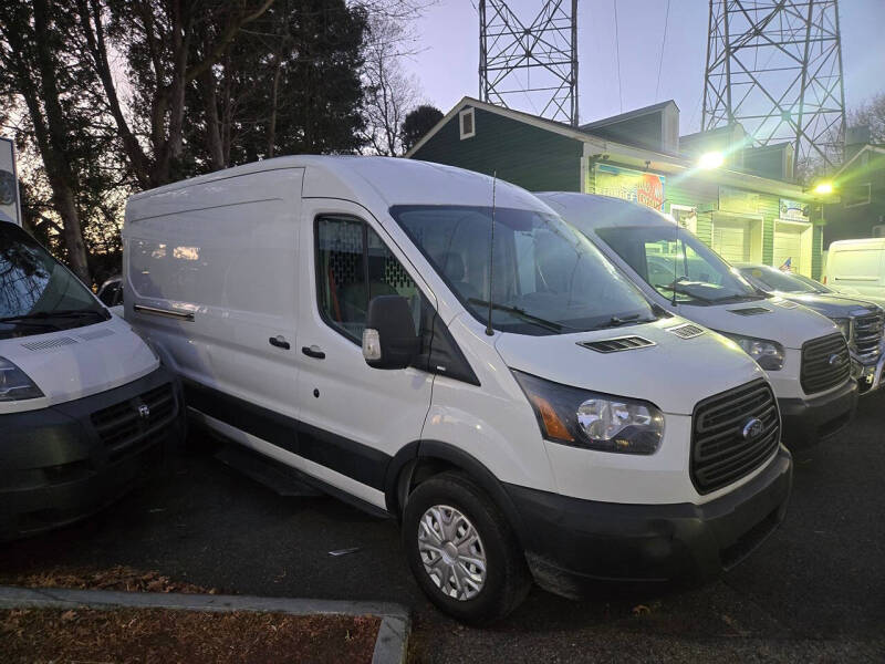 2019 Ford Transit Van Base's photo