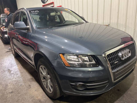 2011 Audi Q5 2.0T quattro Premium
