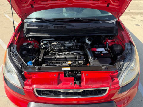 2010 Kia Soul +