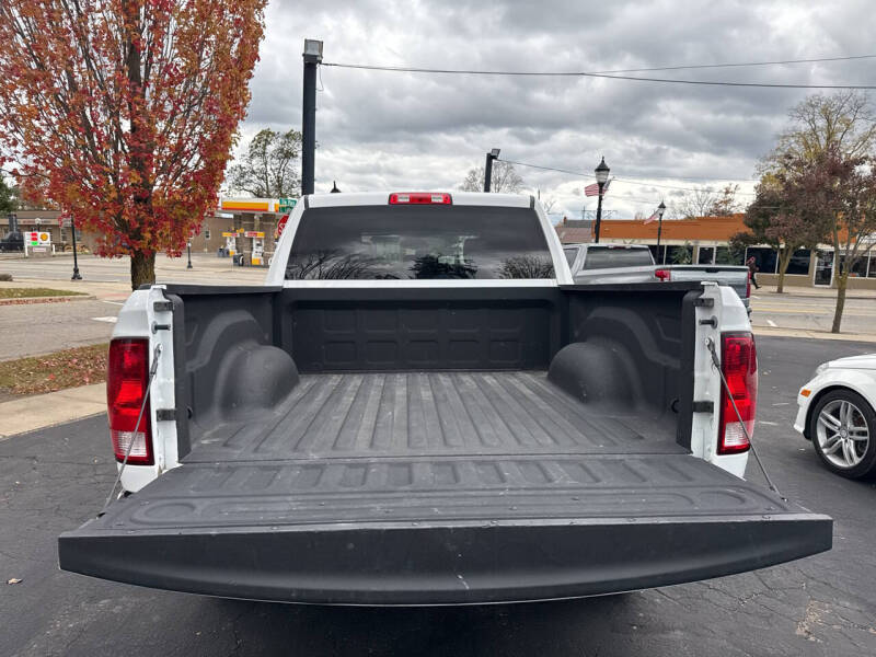 2022 RAM 1500 Classic SLT