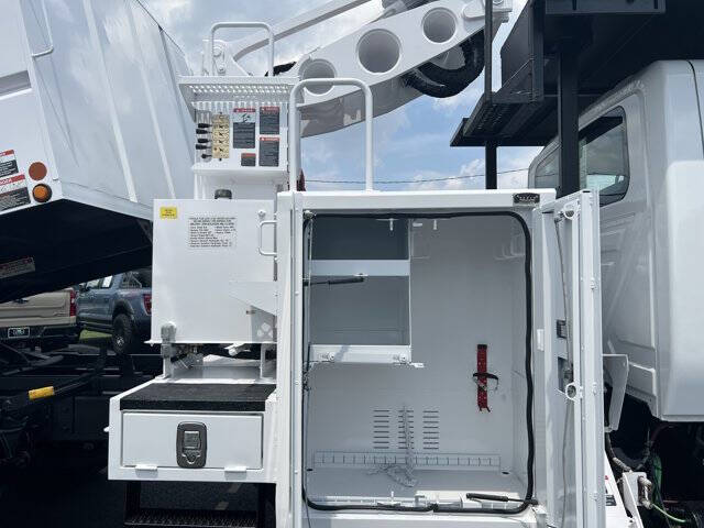 2018 International DuraStar 4300