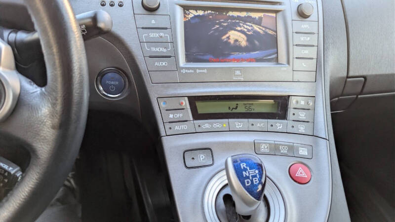 2014 Toyota Prius Three