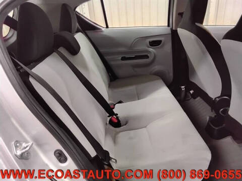 2014 Toyota Prius c Three