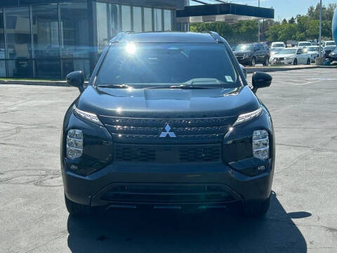 2025 Mitsubishi Outlander PHEV SEL