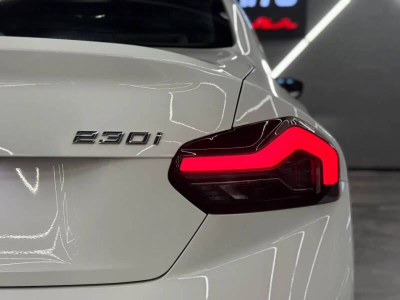 2022 BMW 2 Series 230i
