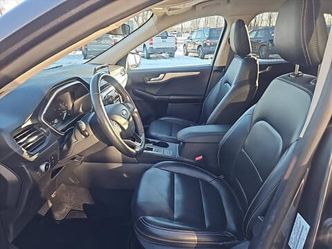 2020 Ford Escape SEL