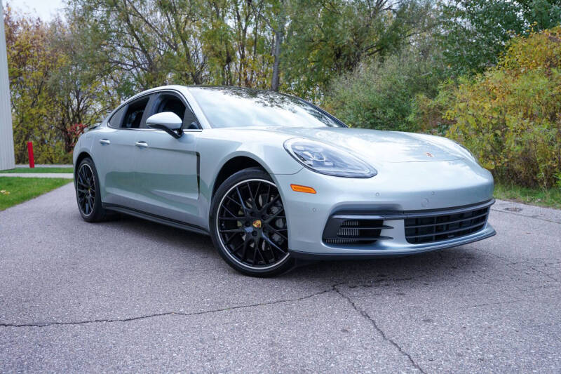 2018 Porsche Panamera 4S