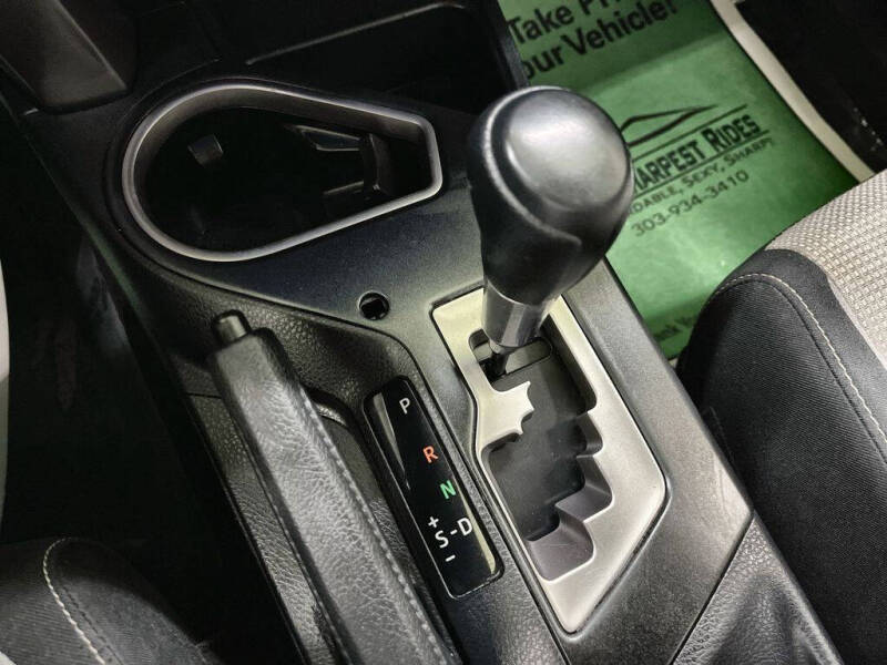 2017 Toyota RAV4 Hybrid XLE