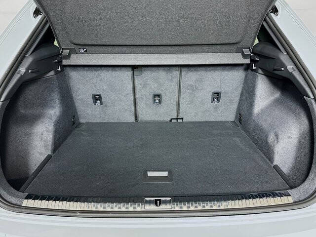 2024 Audi Q3 quattro S line Prem Plus 45 TFSI