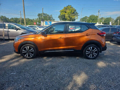 2019 Nissan Kicks SR