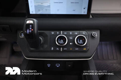 2023 Land Rover Defender