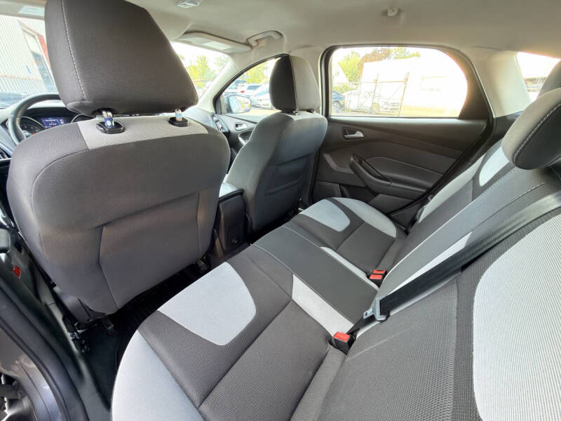 2012 Ford Focus SE