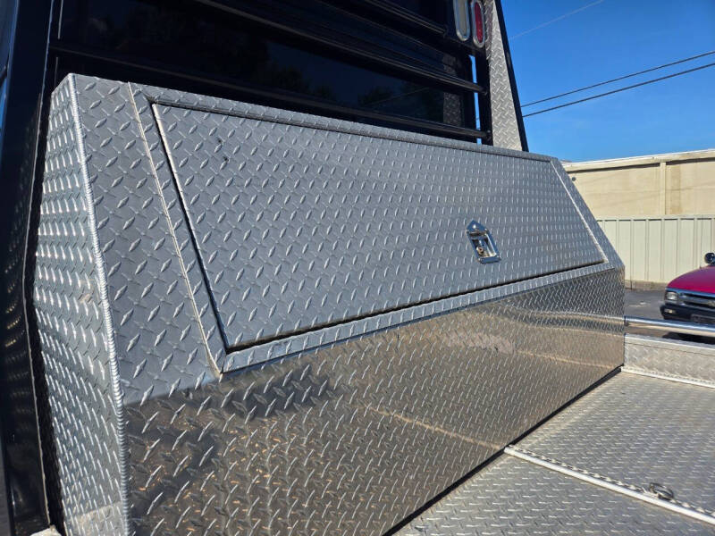 2007 Freightliner M2 106