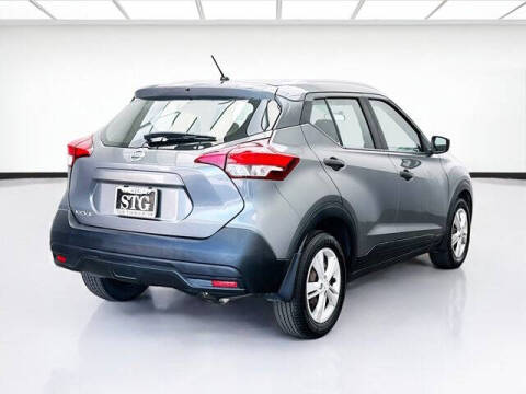 2019 Nissan Kicks S