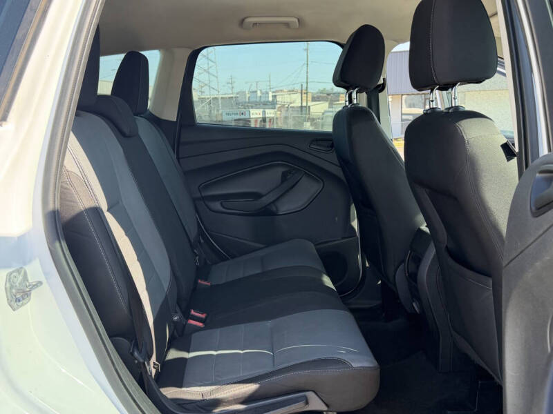 2017 Ford Escape S