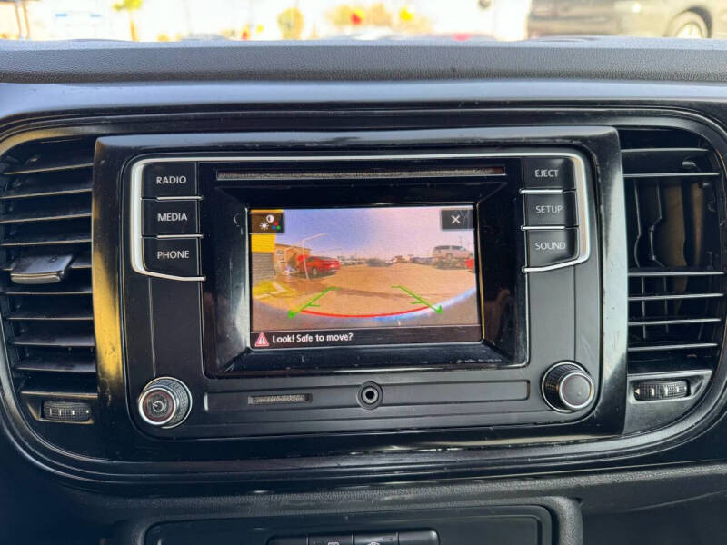 2019 Volkswagen Beetle