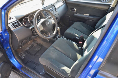 2011 Nissan Versa 1.8 S