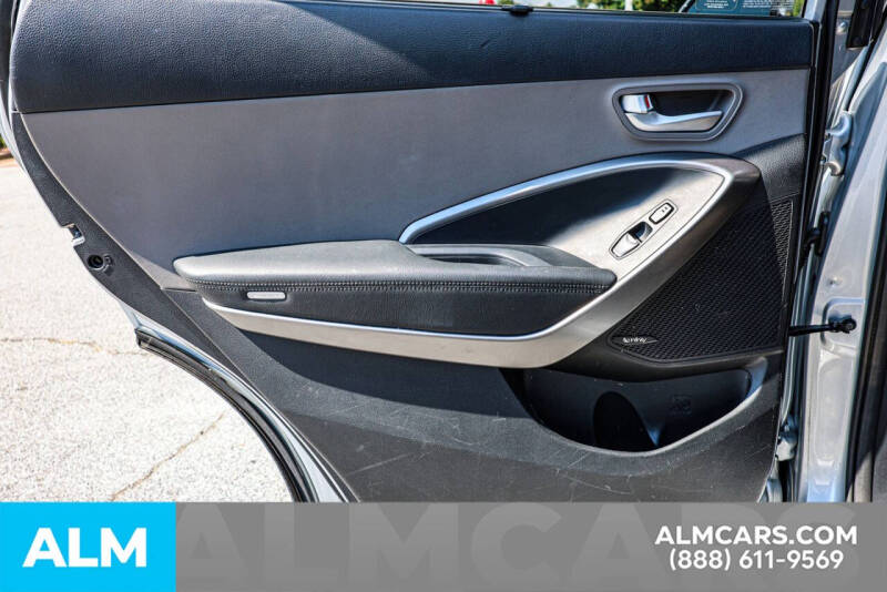 2017 Hyundai Santa Fe Limited Ultimate