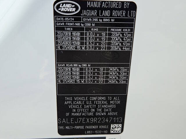 2024 Land Rover Defender 110 P300 S