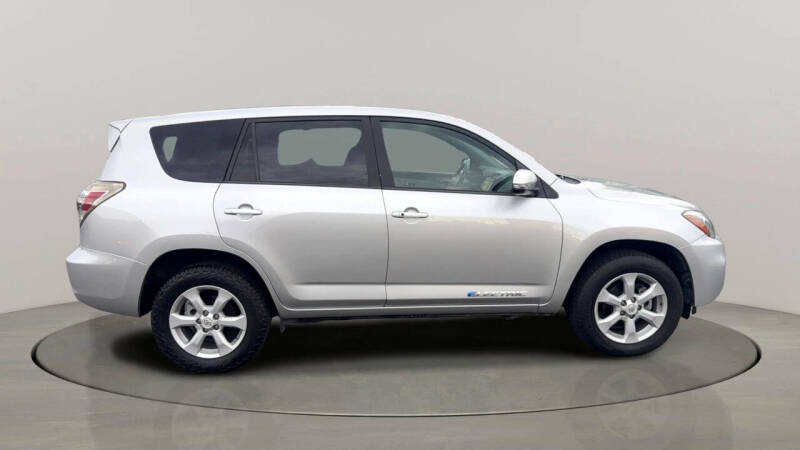 2014 Toyota RAV4 EV