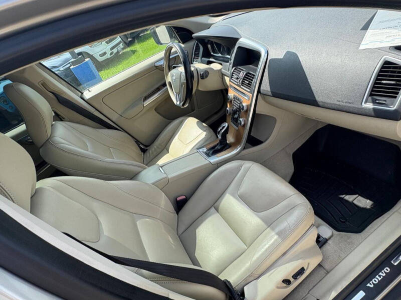 2015 Volvo XC60 T5 Premier